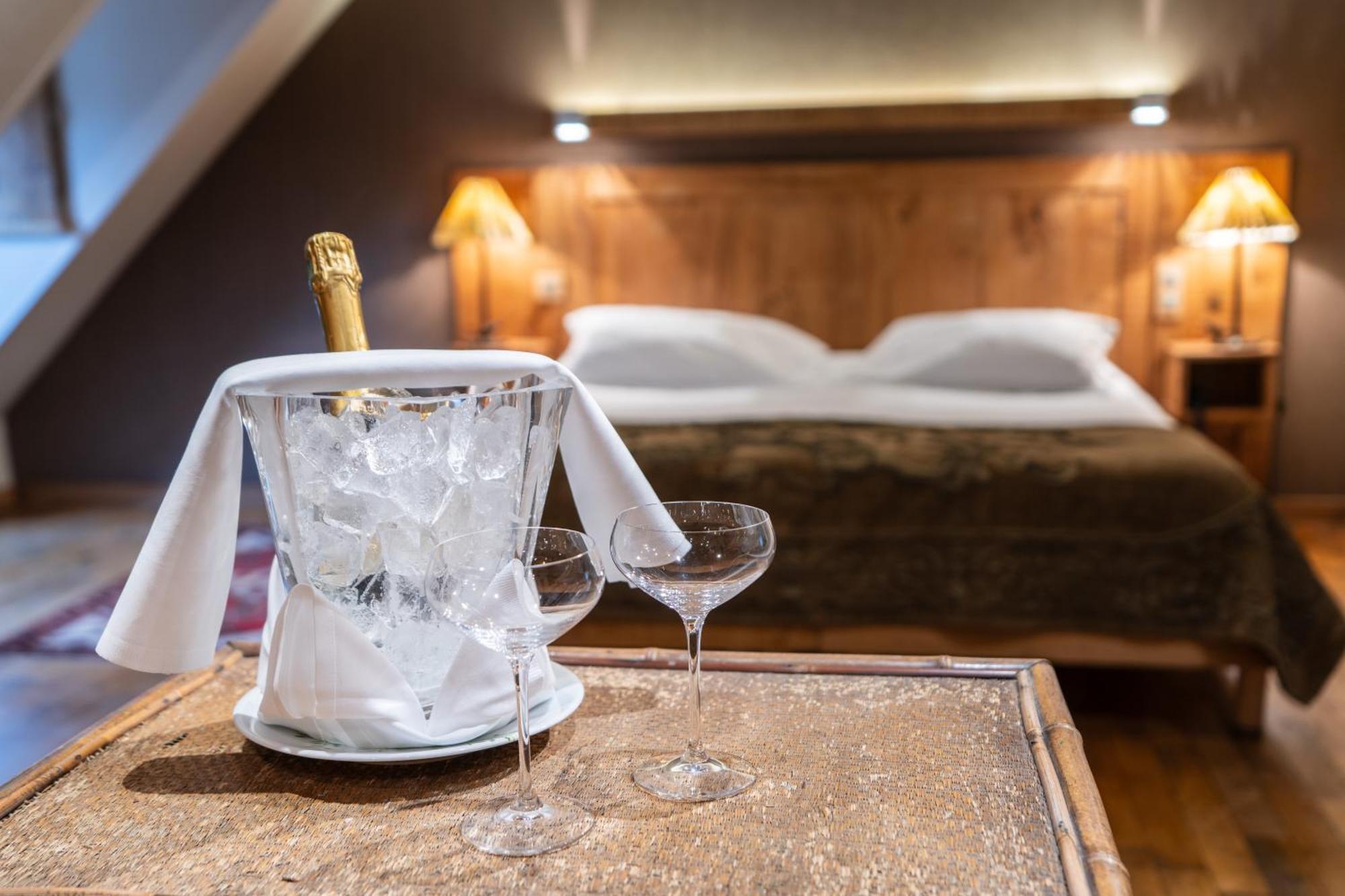 L'Absinthe Hotel Honfleur Exterior photo